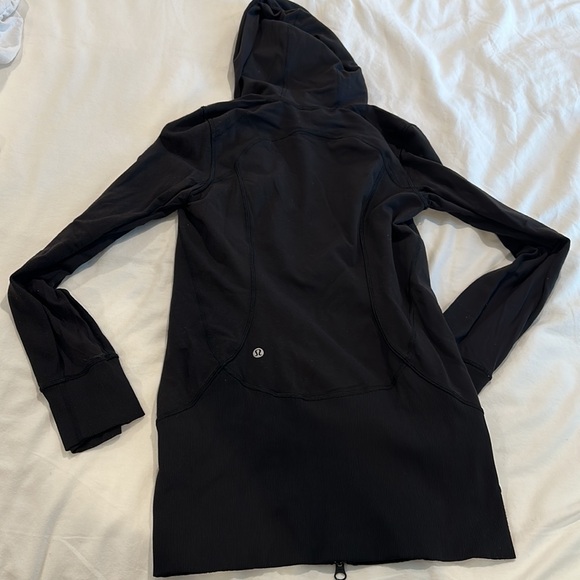Lululemon Zip Up Hooded Sweater in Black Size 4 - Picture 3 of 5